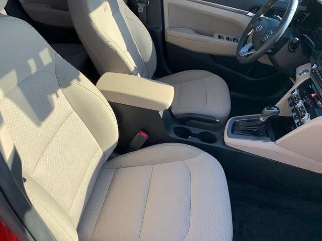 2020 Hyundai Elantra Value Edition IVT