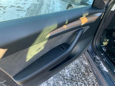 2023 Tesla Model 3 RWD