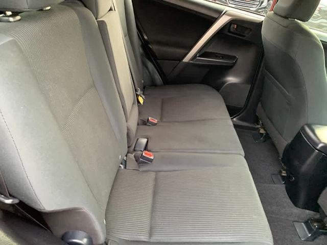 2016 Toyota RAV4 AWD 4dr LE (Natl)