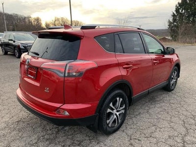 2016 Toyota RAV4 AWD 4dr LE (Natl)