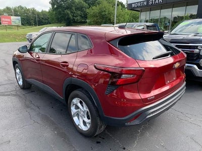 2024 Chevrolet Trax FWD 4dr LS