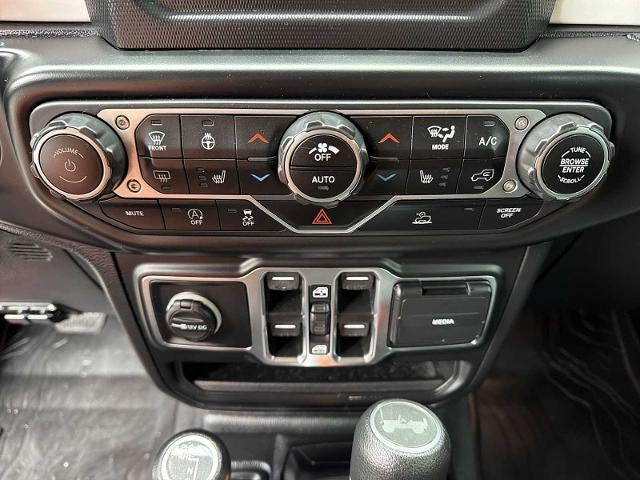2021 Jeep Wrangler Unlimited Unlimited Islander 4x4 *Ltd Avail*