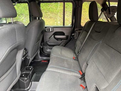 2021 Jeep Wrangler Unlimited Unlimited Islander 4x4 *Ltd Avail*