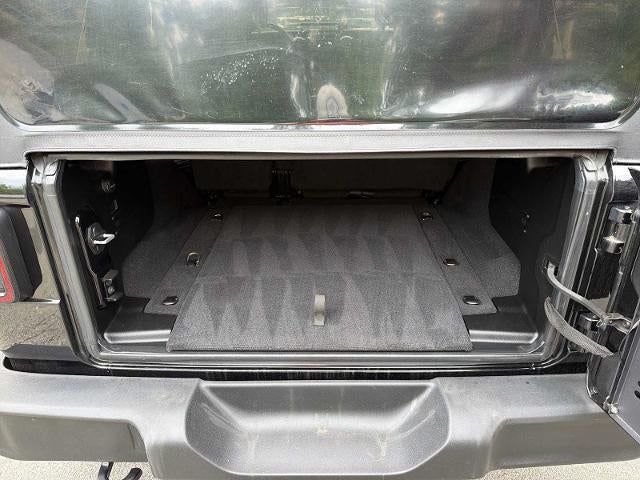 2021 Jeep Wrangler Unlimited Unlimited Islander 4x4 *Ltd Avail*