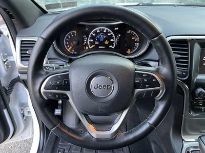 2020 Jeep Grand Cherokee Laredo 4x4