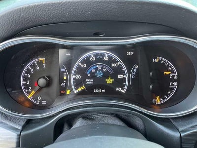 2020 Jeep Grand Cherokee Laredo 4x4