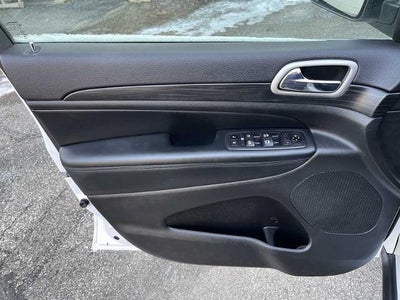 2020 Jeep Grand Cherokee Laredo 4x4