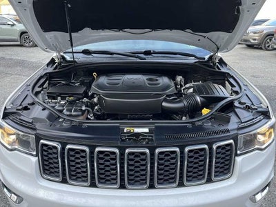 2020 Jeep Grand Cherokee Laredo 4x4