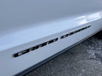 2020 Jeep Grand Cherokee Laredo 4x4