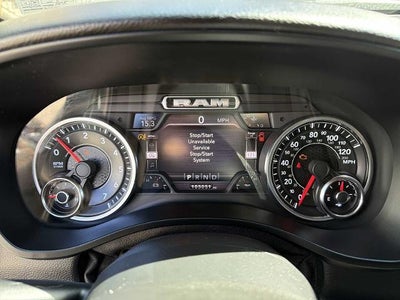 2020 RAM 1500 Big Horn 4x4 Crew Cab 5'7" Box