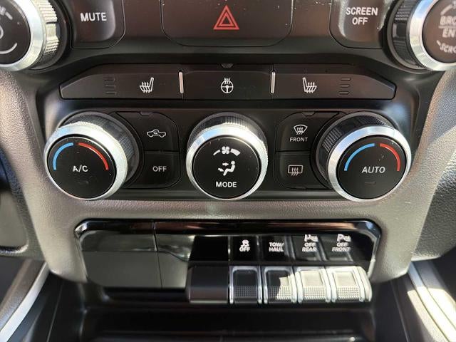 2020 RAM 1500 Big Horn 4x4 Crew Cab 5'7" Box