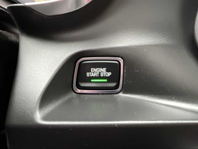 2016 Chevrolet Camaro 2dr Coupe 1LT