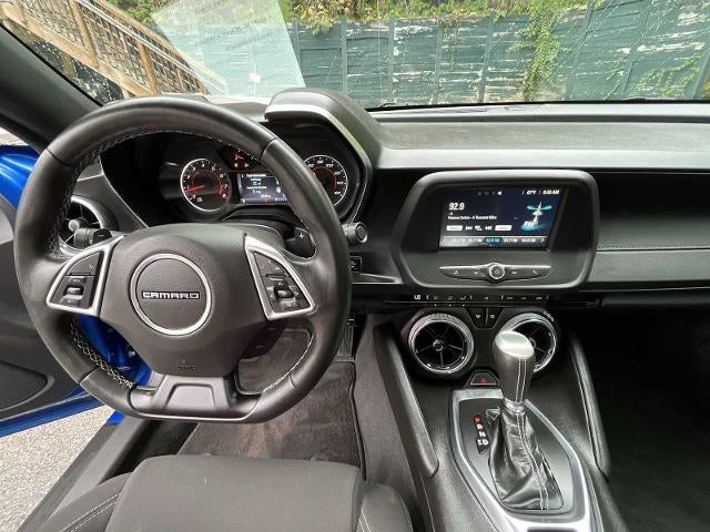 2016 Chevrolet Camaro 2dr Coupe 1LT