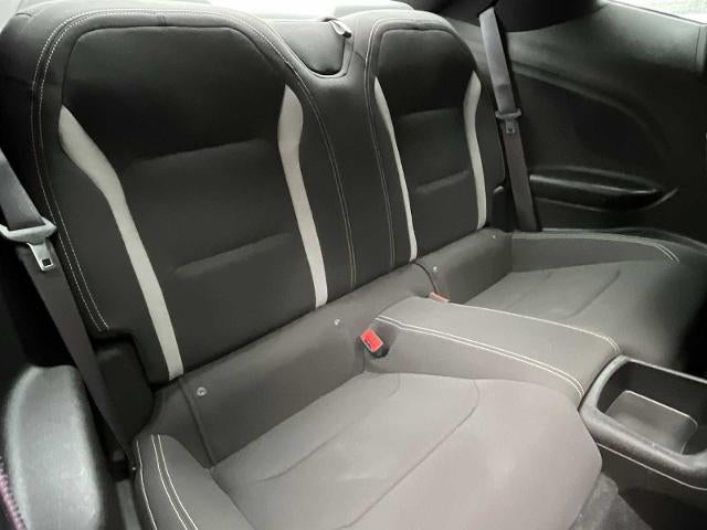 2016 Chevrolet Camaro 2dr Coupe 1LT