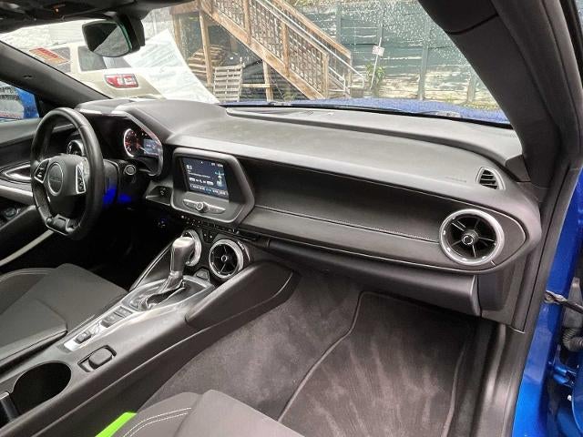 2016 Chevrolet Camaro 2dr Coupe 1LT