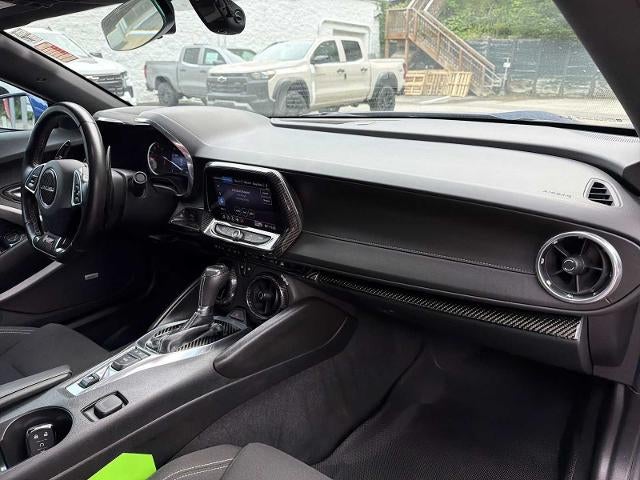 2019 Chevrolet Camaro 2dr Coupe 1LT