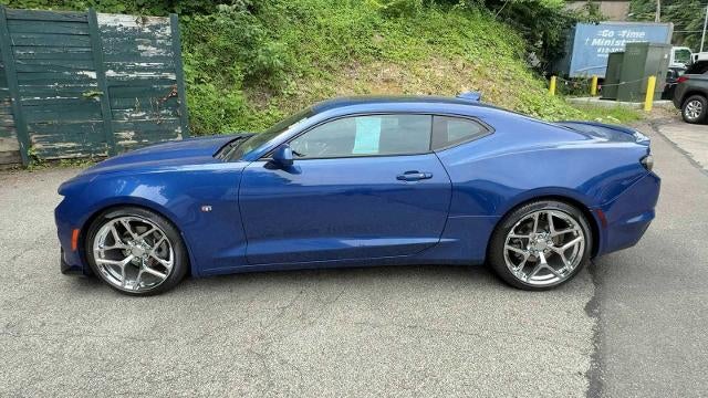 2019 Chevrolet Camaro 2dr Coupe 1LT