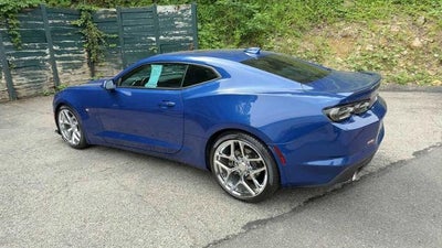 2019 Chevrolet Camaro 2dr Coupe 1LT