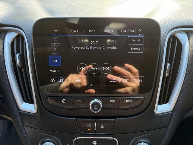 2022 Chevrolet Malibu 4dr Sdn LS w/1LS