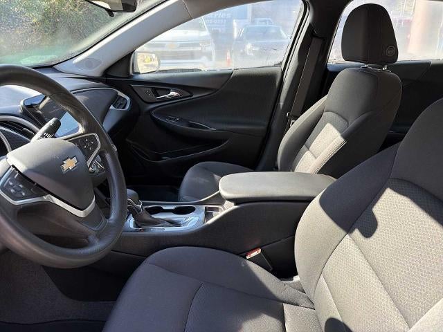 2022 Chevrolet Malibu 4dr Sdn LS w/1LS