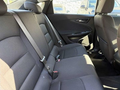 2022 Chevrolet Malibu 4dr Sdn LS w/1LS