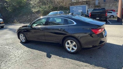2022 Chevrolet Malibu 4dr Sdn LS w/1LS