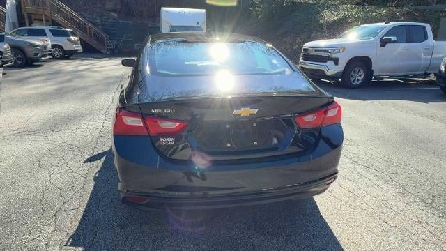 2022 Chevrolet Malibu 4dr Sdn LS w/1LS