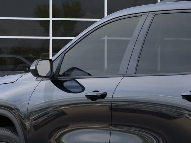 2027 Chevrolet Traverse LT w/2LT