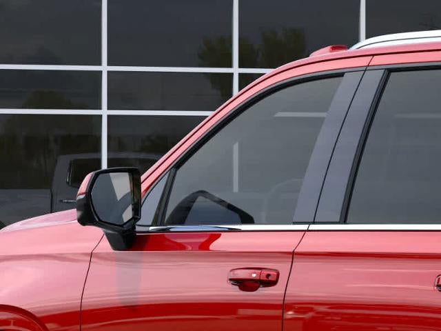 2026 Chevrolet Suburban 4WD LT