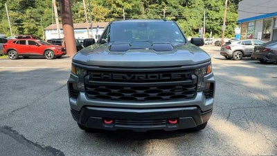 2024 Chevrolet Silverado 1500 Crew Cab Short Box 4-Wheel Drive Custom Trail Boss