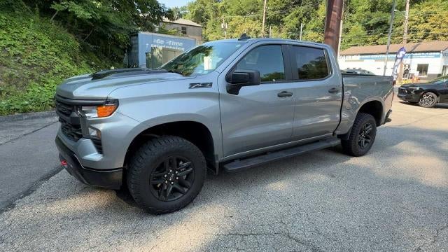 2024 Chevrolet Silverado 1500 Crew Cab Short Box 4-Wheel Drive Custom Trail Boss