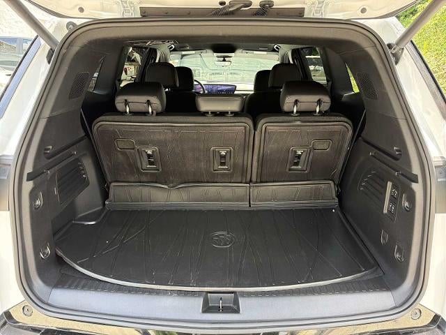 2026 Buick Enclave 4dr Sport Touring