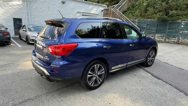 2017 Nissan Pathfinder 4x4 Platinum