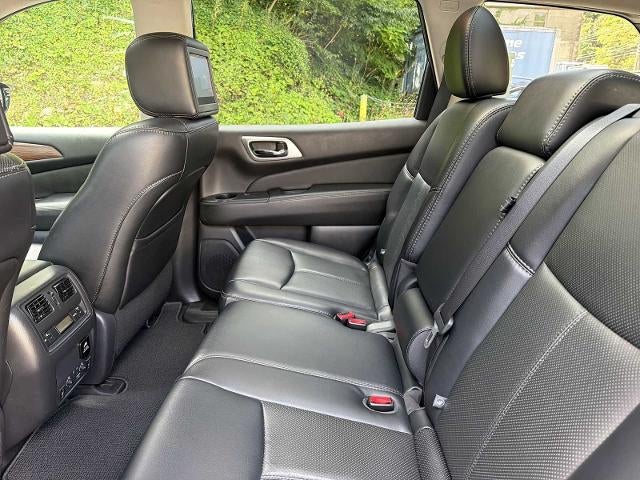 2017 Nissan Pathfinder 4x4 Platinum
