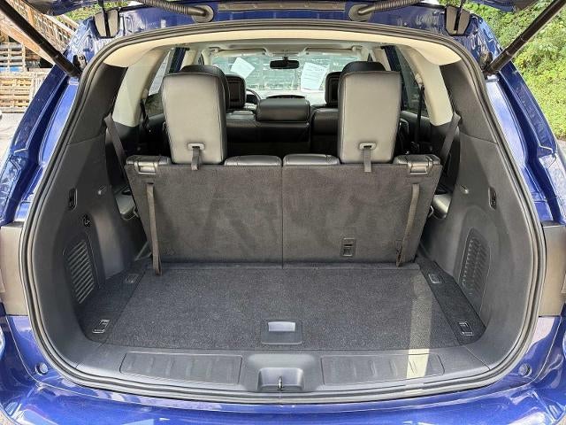 2017 Nissan Pathfinder 4x4 Platinum