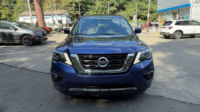 2017 Nissan Pathfinder 4x4 Platinum