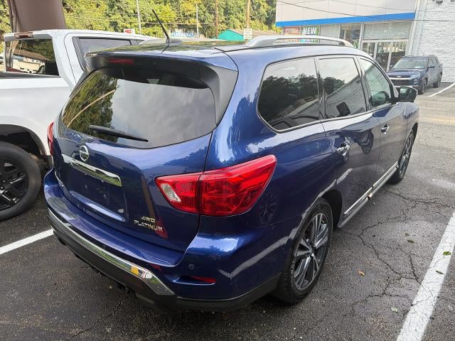 2017 Nissan Pathfinder 4x4 Platinum