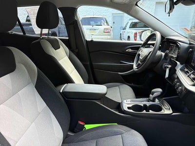 2024 Chevrolet Trax FWD 4dr LS