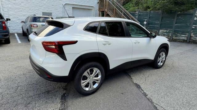 2024 Chevrolet Trax FWD 4dr LS