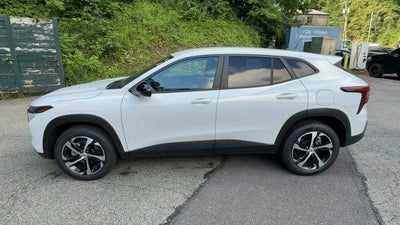 2024 Chevrolet Trax FWD 4dr 1RS