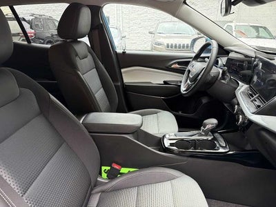 2026 Chevrolet Trax FWD 4dr LT