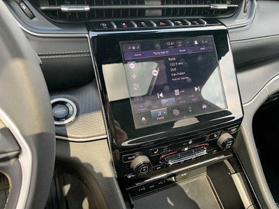 2023 Jeep Grand Cherokee L Laredo 4x4