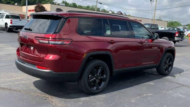 2023 Jeep Grand Cherokee L Laredo 4x4