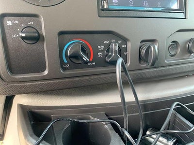 2017 Ford E-Series Cutaway E-450 DRW 158" WB