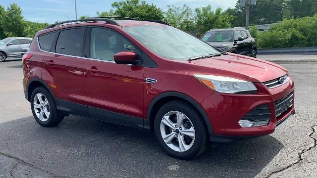 Used 2014 Ford Escape SE with VIN 1FMCU9G94EUB77592 for sale in Carnot-Moon, PA