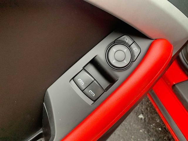 2022 Chevrolet Camaro 2dr Coupe LT1