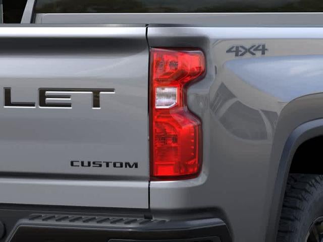 2026 Chevrolet Silverado 2500 HD Crew Cab Standard Box 4-Wheel Drive Custom