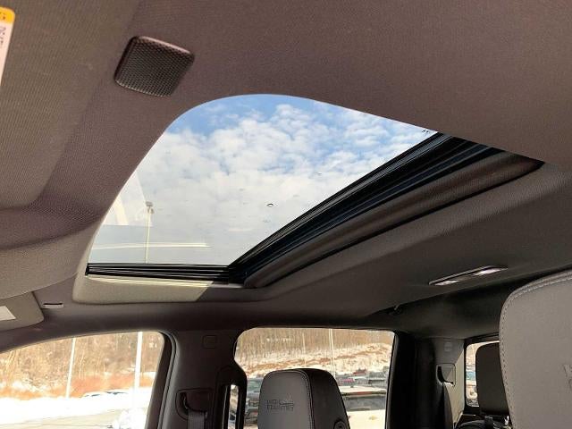 2020 Chevrolet Silverado 2500 HD Crew Cab Standard Box 4-Wheel Drive High Country