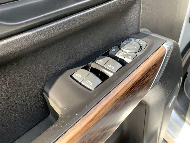 2020 Chevrolet Silverado 2500 HD Crew Cab Standard Box 4-Wheel Drive High Country