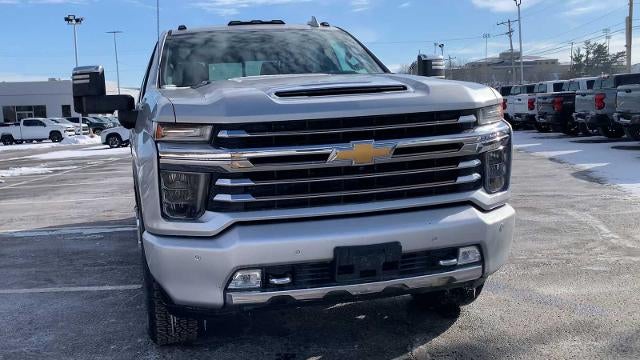 2020 Chevrolet Silverado 2500 HD Crew Cab Standard Box 4-Wheel Drive High Country
